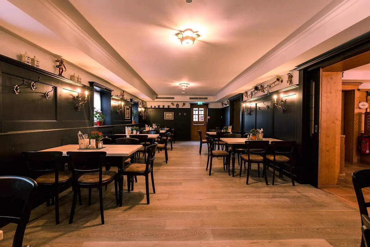 Hotel & Gaststaette Zum Erdinger Weissbraeu München Tyskland