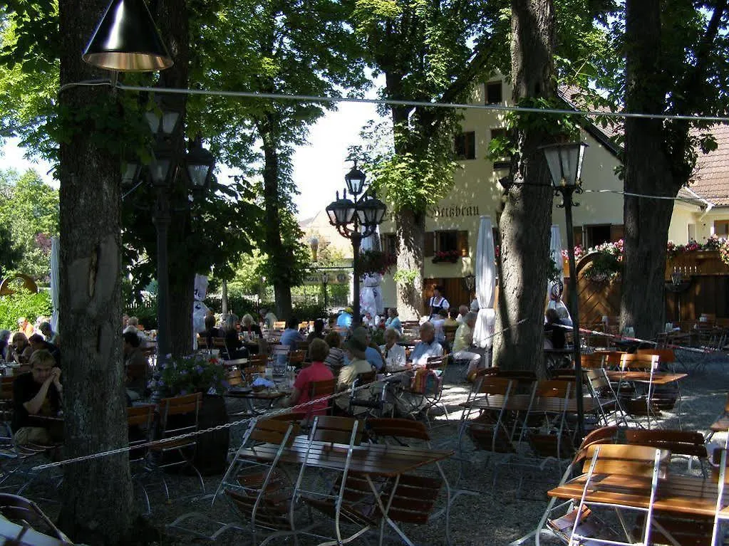 Hotel & Gaststaette Zum Erdinger Weissbraeu Munich